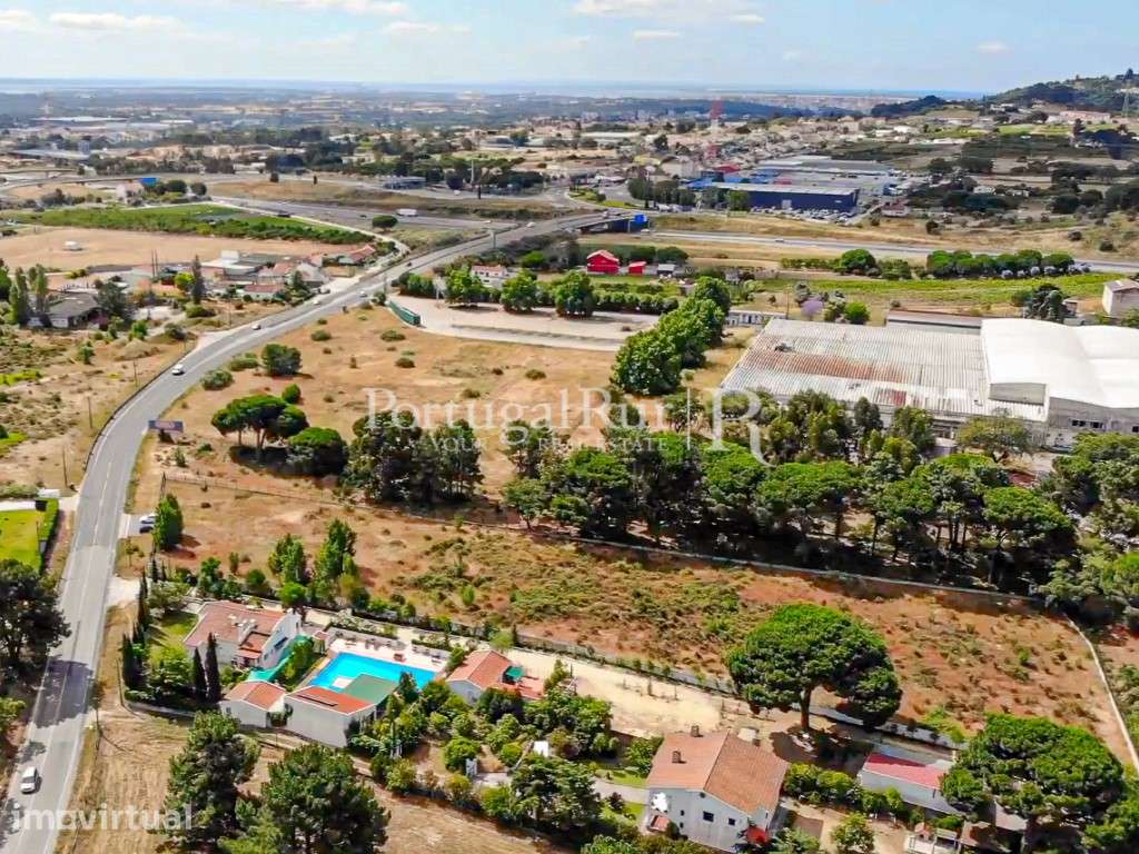Terreno de 7500m2 para construção - Grande imagem: 2/15