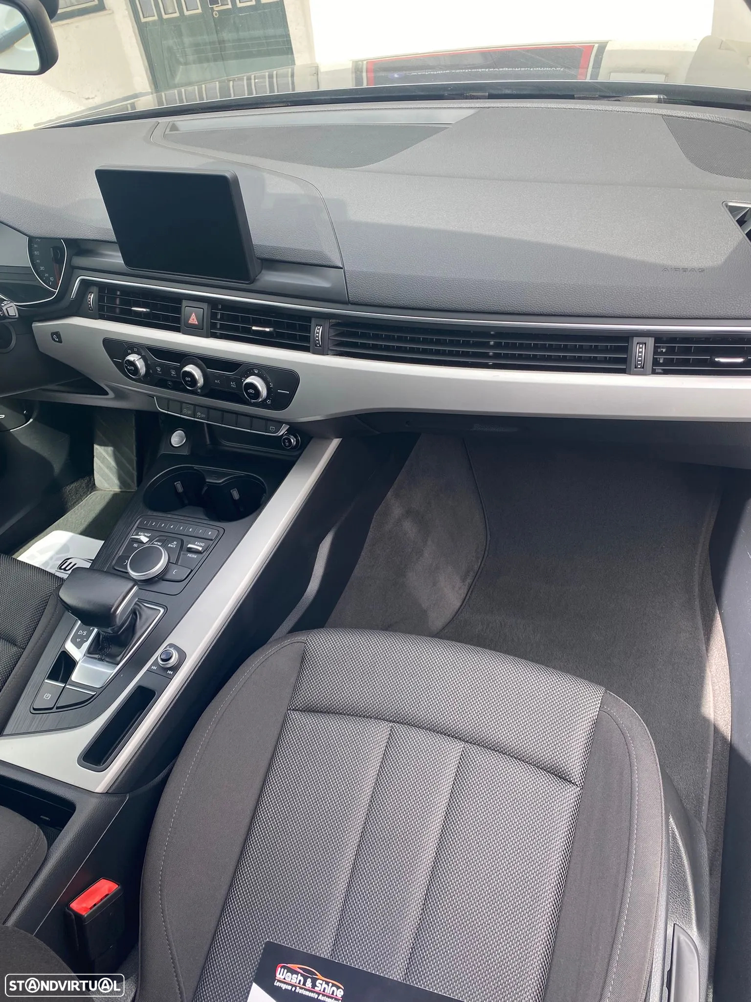 Audi A4 Avant 35 TDI S tronic - 13