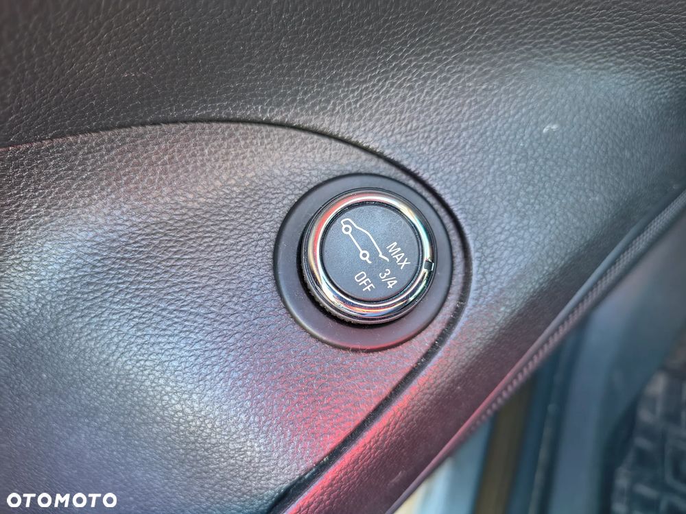 Opel Astra 1.6 CDTI Elite S&S - 12