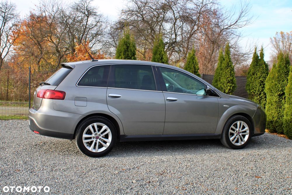 Fiat Croma 2.4 Multijet 20V DPF Automatik Emotion - 15