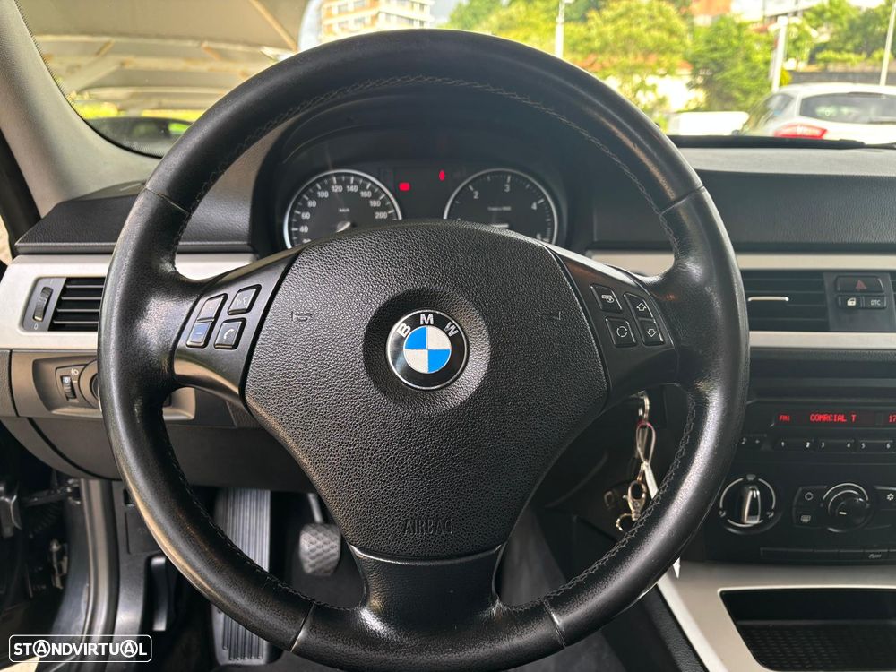 BMW 316 d - 11
