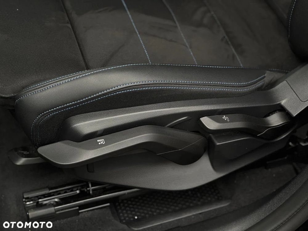 BMW X1 sDrive18i M Sport - 23