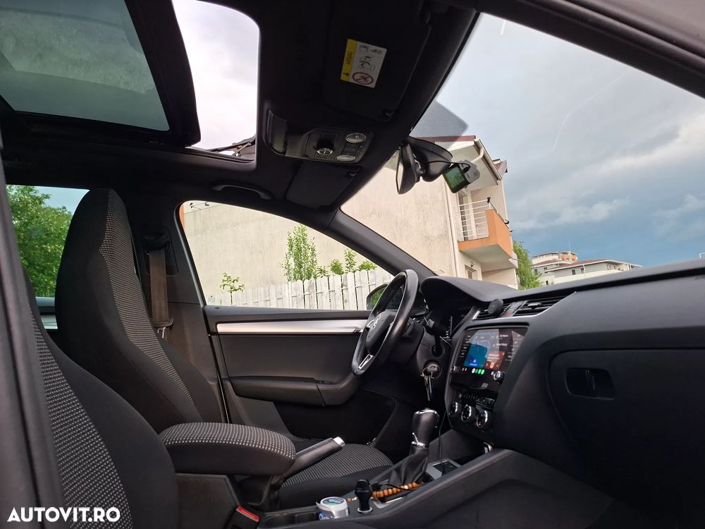 Skoda Octavia 1.6 TDI DSG Premium Edition - 13