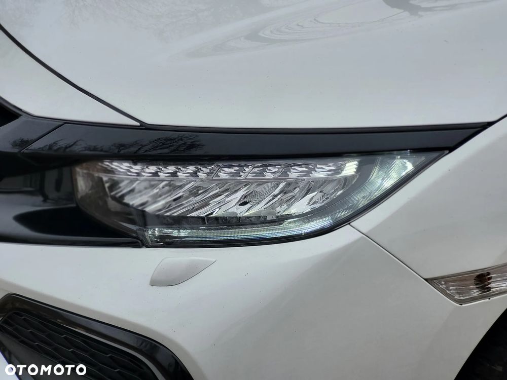 Honda Civic 1.0 i-VTEC Turbo CVT Executive - 9