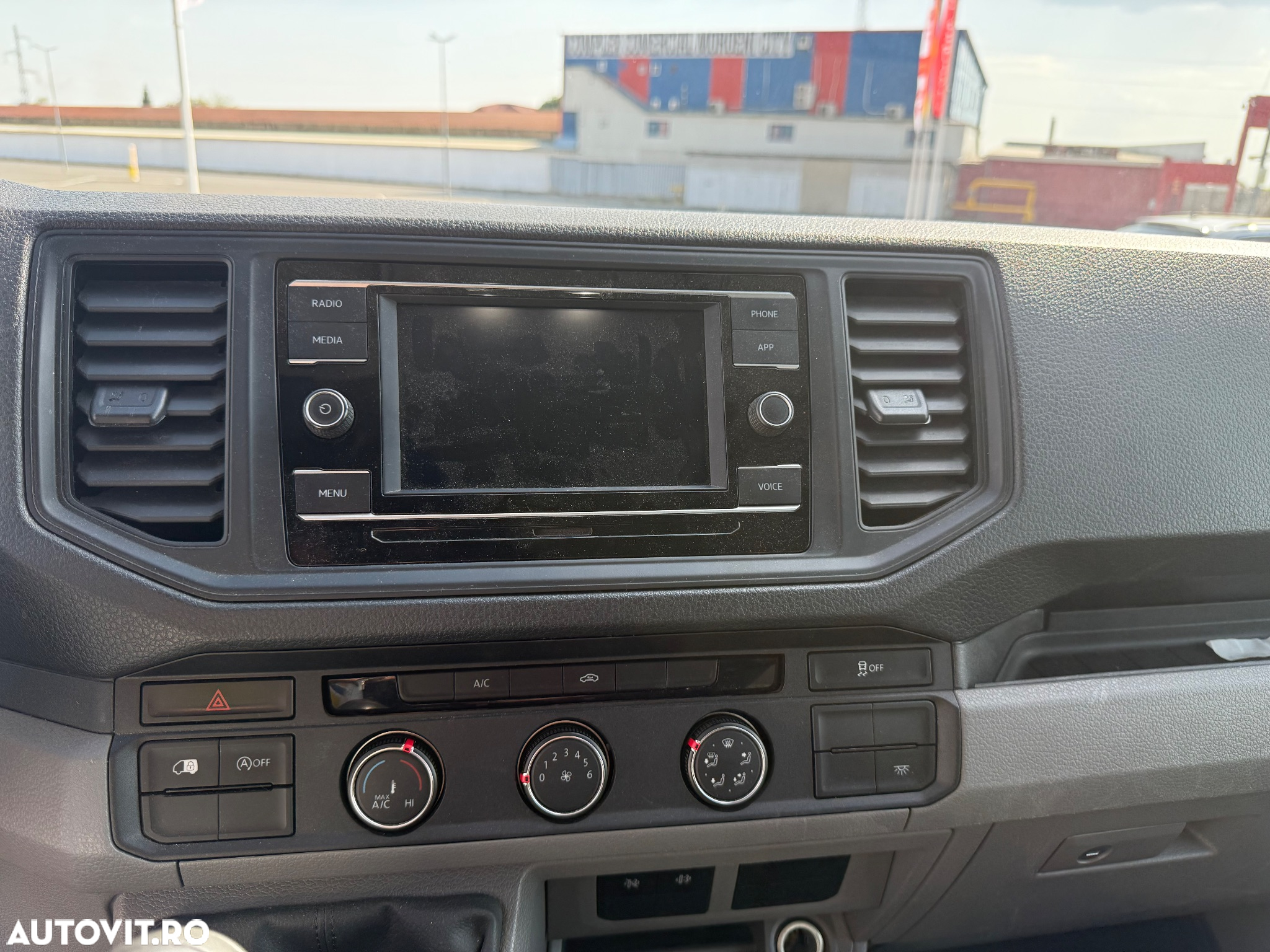 Volkswagen Crafter 3.5 CD Sasiu L3 FWD 103kW - 22