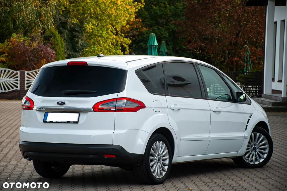 Ford S-Max 2.0 TDCi DPF Champions Edition - 12