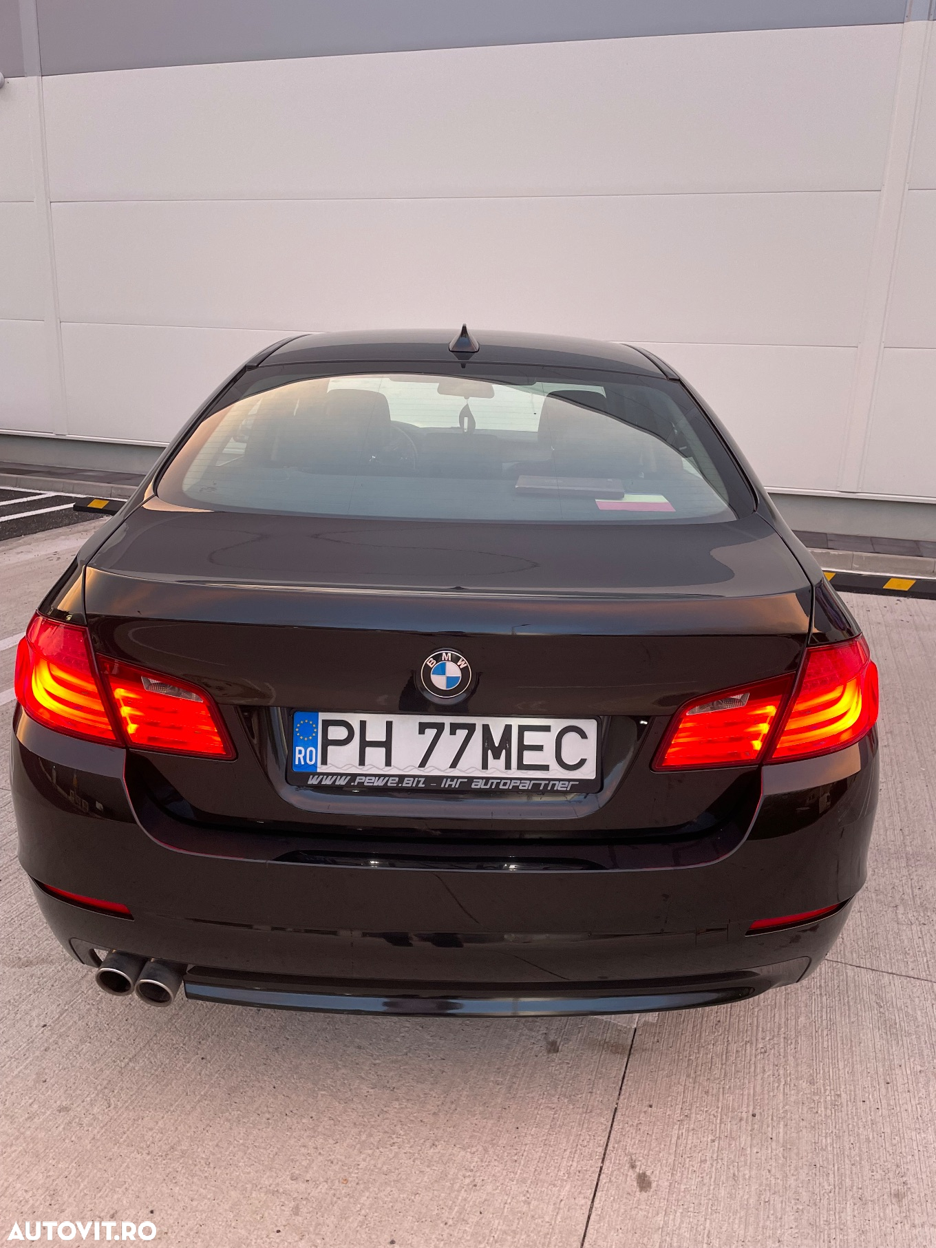 BMW Seria 5 520d - 13
