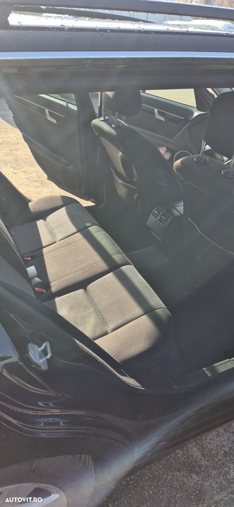 Mercedes-Benz C - 10