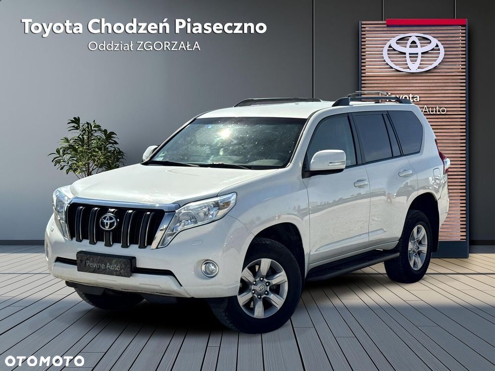 Toyota Land Cruiser - 2