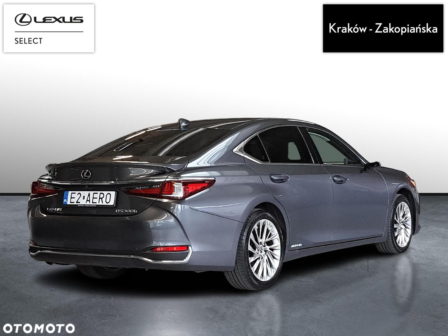 Lexus ES - 9