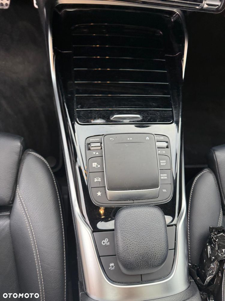 Mercedes-Benz CLA - 3
