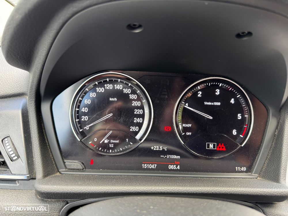 BMW 216 Gran Tourer d Luxury Line - 23
