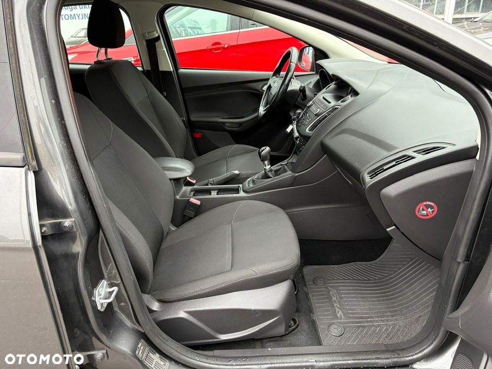 Ford Focus - 18