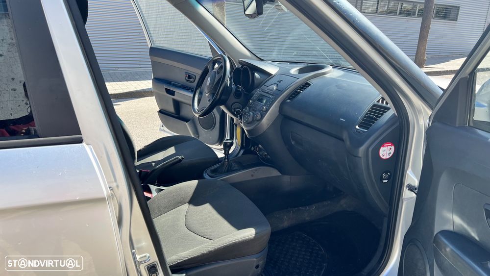 Kia Soul 1.6 CRDi EX - 7