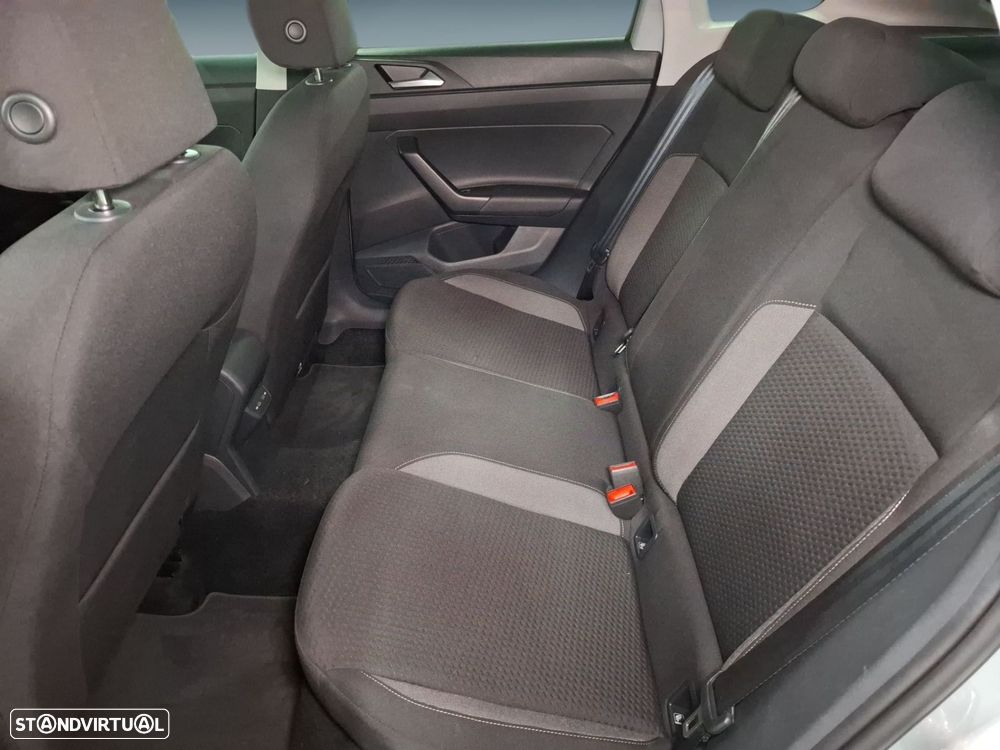 VW Taigo 1.0 TSI Urban - 14