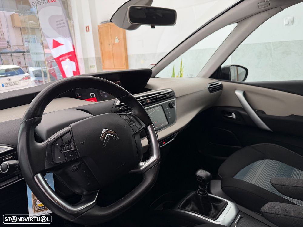 Citroën C4 Grand Picasso - 25