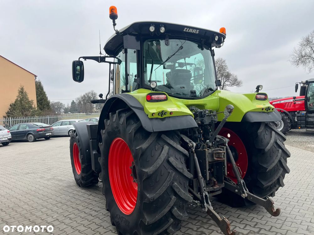 Claas Arion 650 - 7