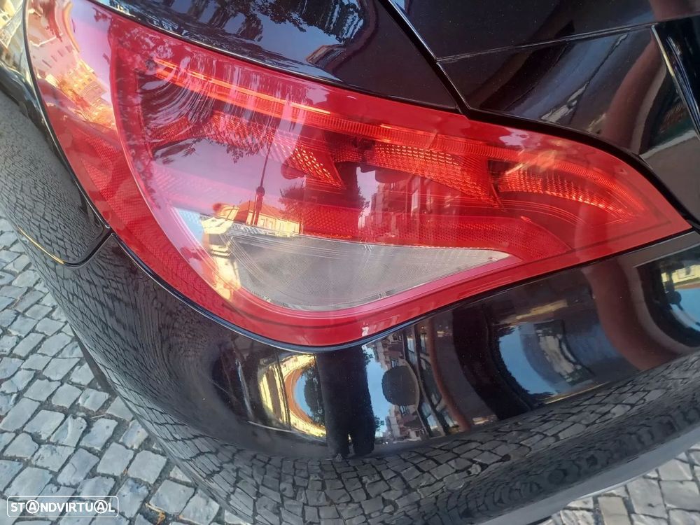 Mercedes-Benz CLA 180 d Shooting Brake Urban - 27