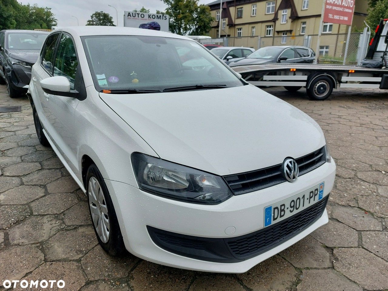 Volkswagen Polo - 1