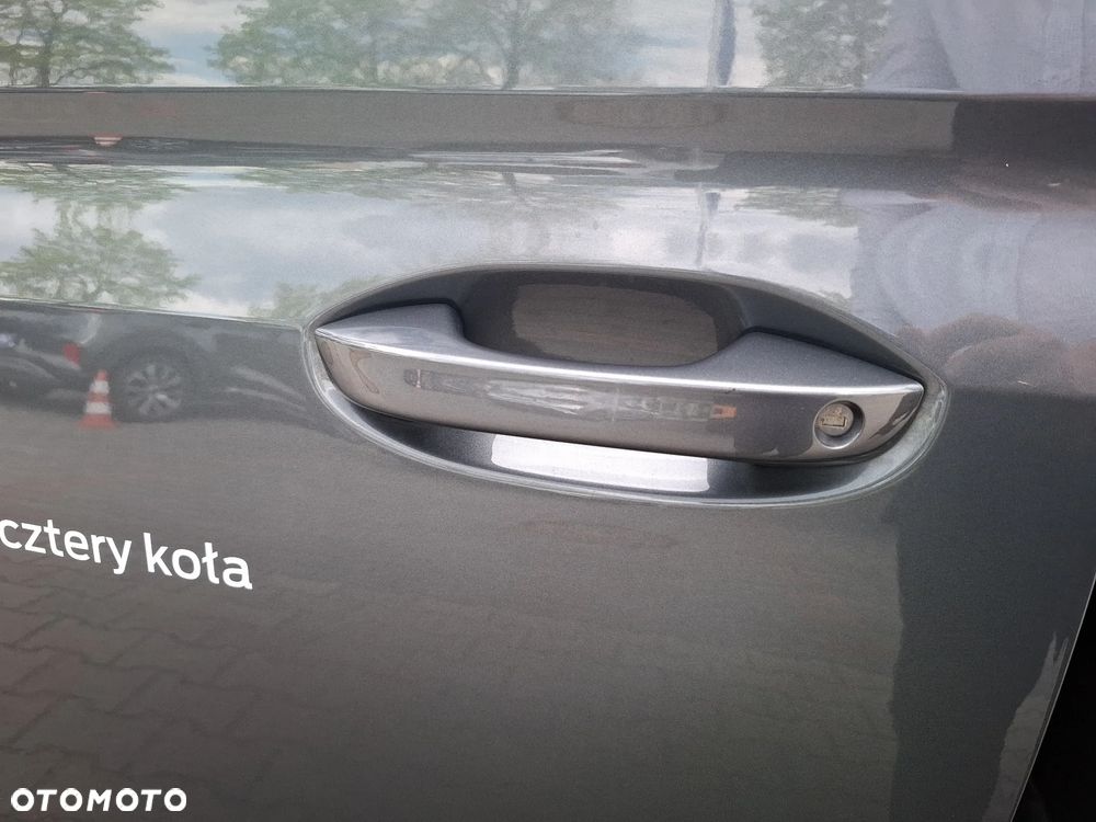 Ford Tourneo Connect Grand 2.0 EcoBlue Active - 26