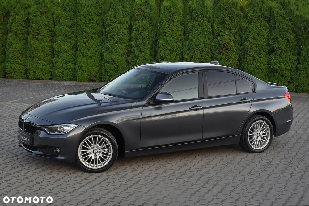 BMW Seria 3 316i - 7