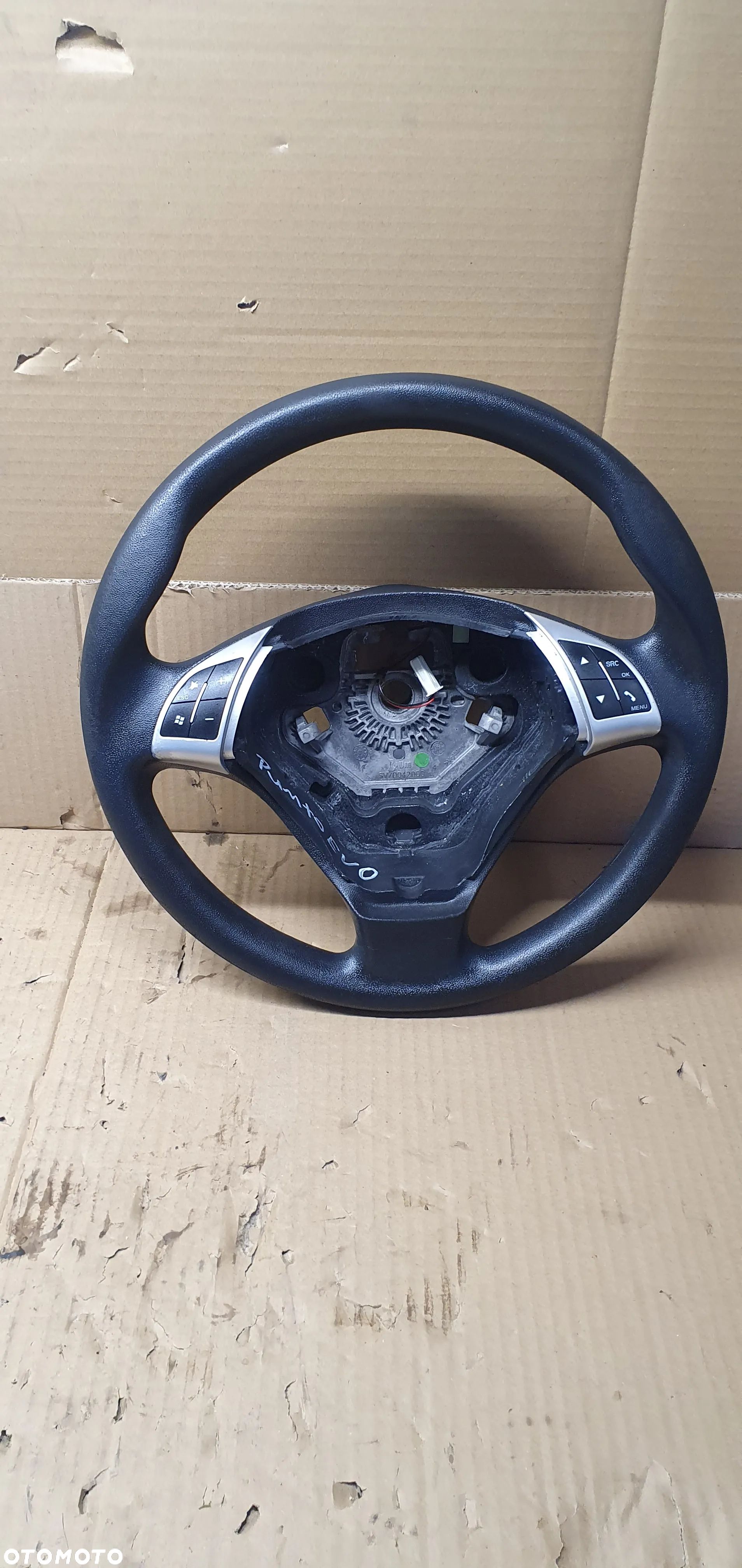 Kierownica trójramienna multifunkcyjna mulifunkcja Fiat Punto EVO - 1