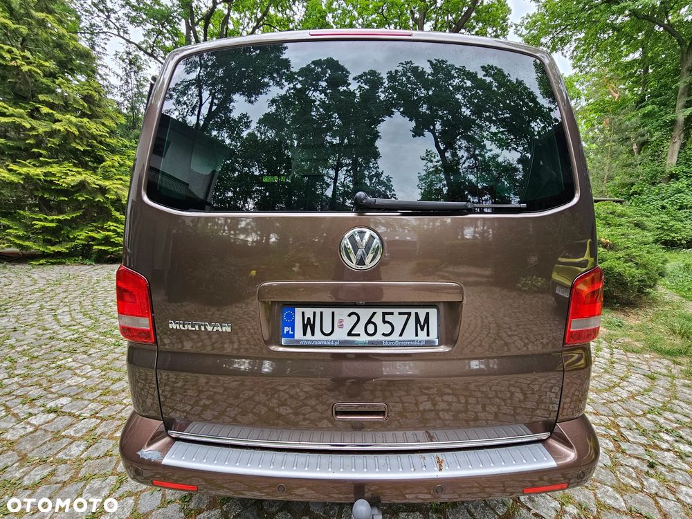 Volkswagen Multivan - 5