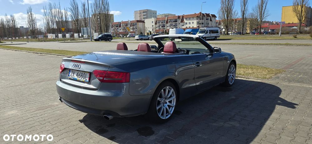 Audi A5 Cabrio - 2