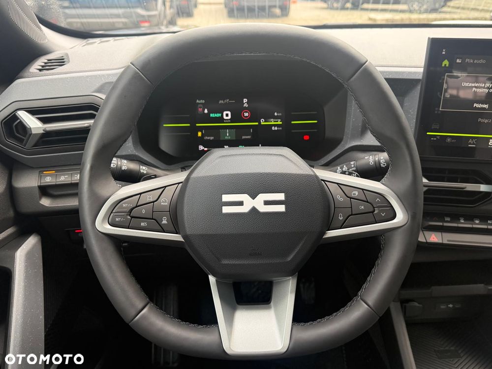 Dacia Duster 1.2 TCe Hybrid-G 150 Journey 4x4 - 11