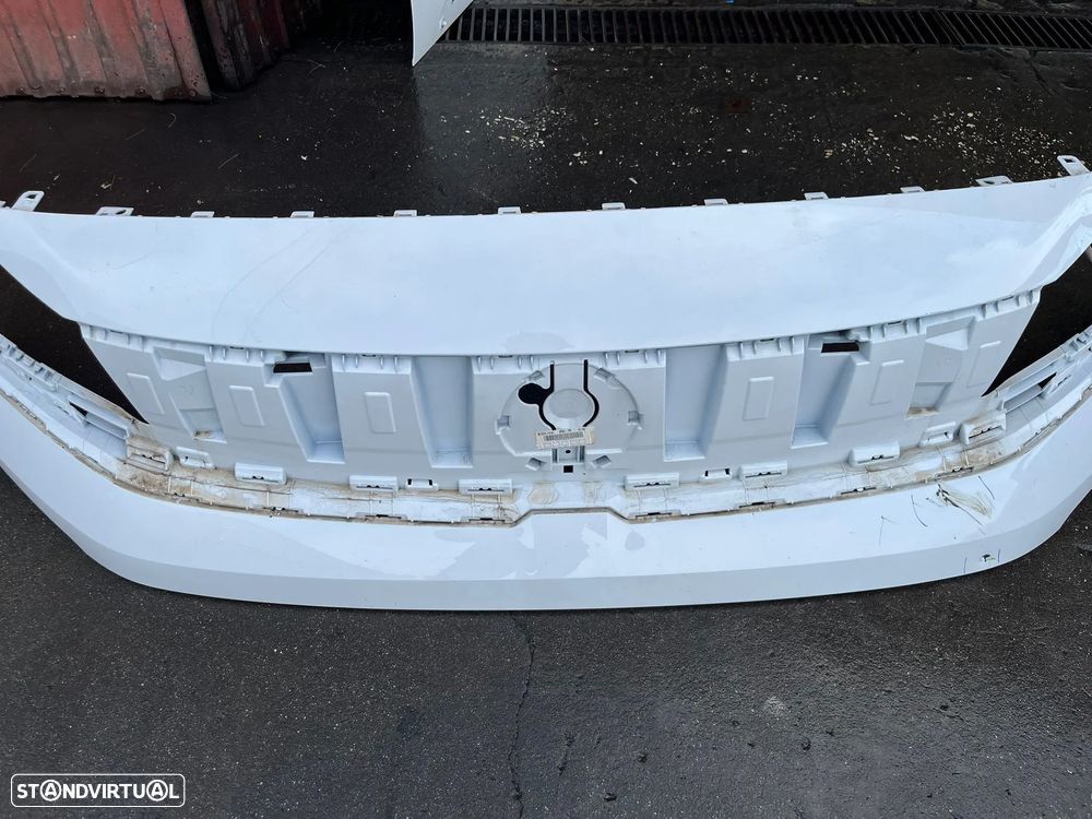 Opel Vivaro 2024 on PARA CHOQUES FRENTE - PC640 - 4