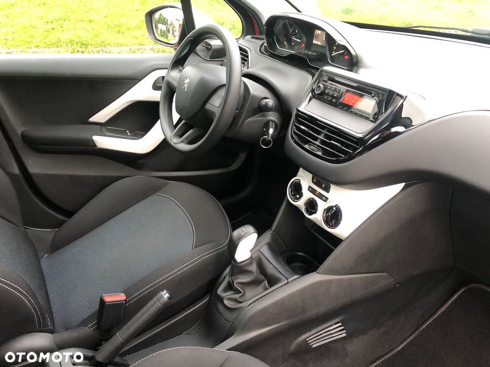 Peugeot 208 1.2 PureTech Access - 16