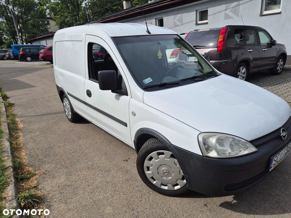 Opel Combo - 1