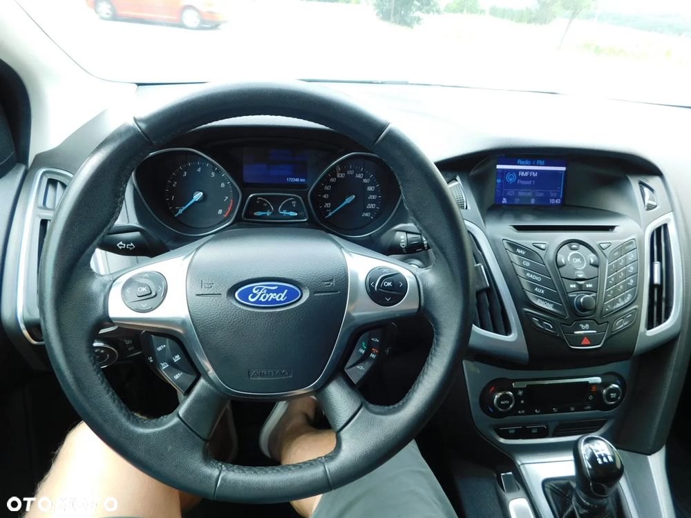 Ford Focus 1.6 Titanium - 17