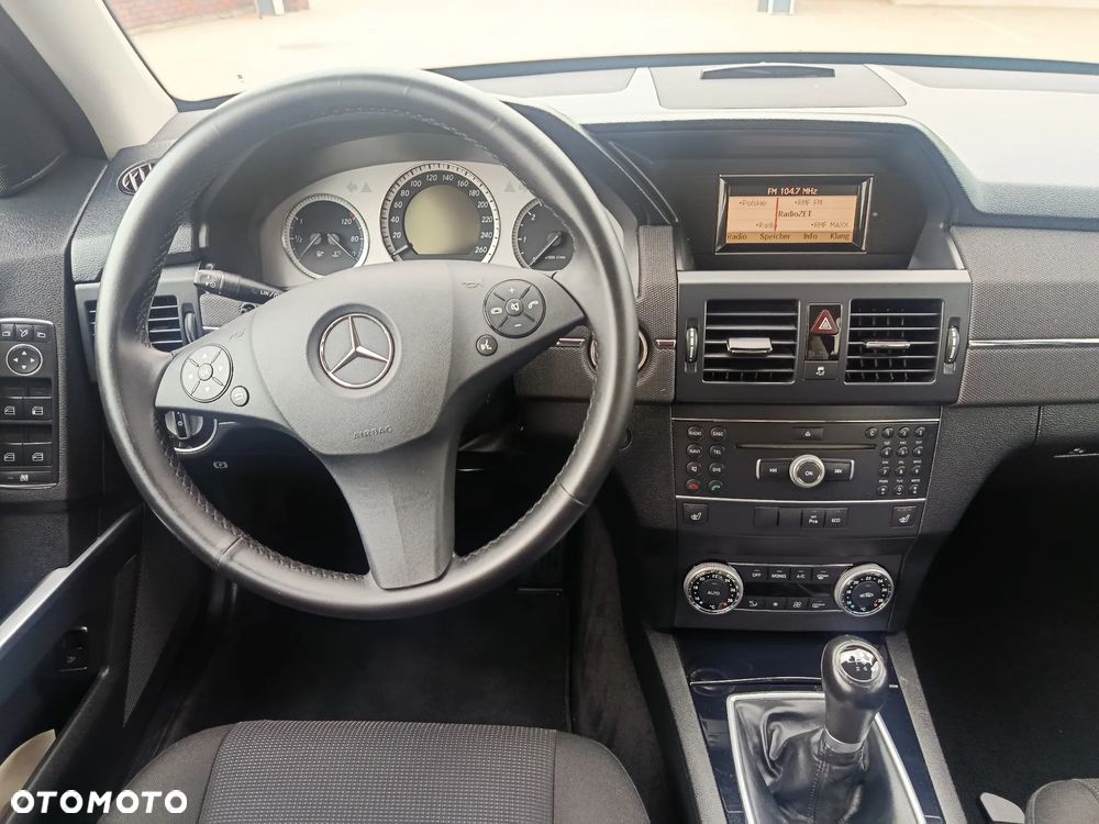 Mercedes-Benz GLK 220 CDI DPF BlueEFFICIENCY - 29