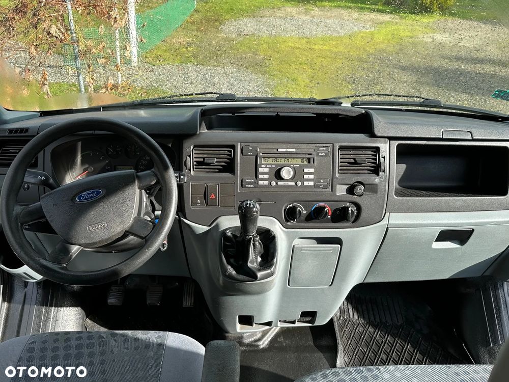 Ford Transit - 14