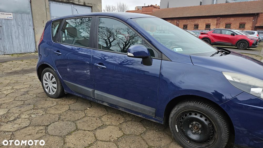 Renault Scenic 1.6 16V 110 Expression - 3