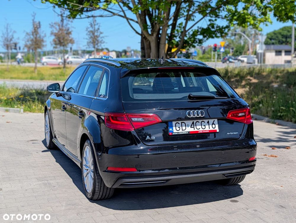 Audi A3 Sportback 1.4 TFSI e-tron Ambition - 13