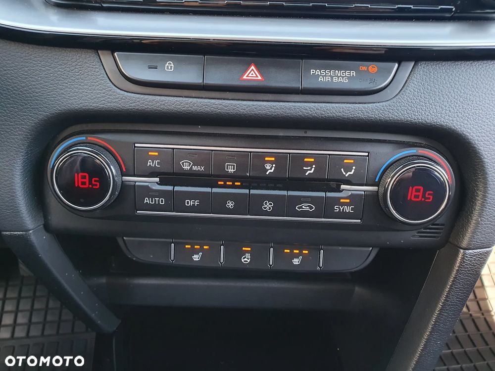 Kia Ceed 1.5 T-GDI Tribute - 37