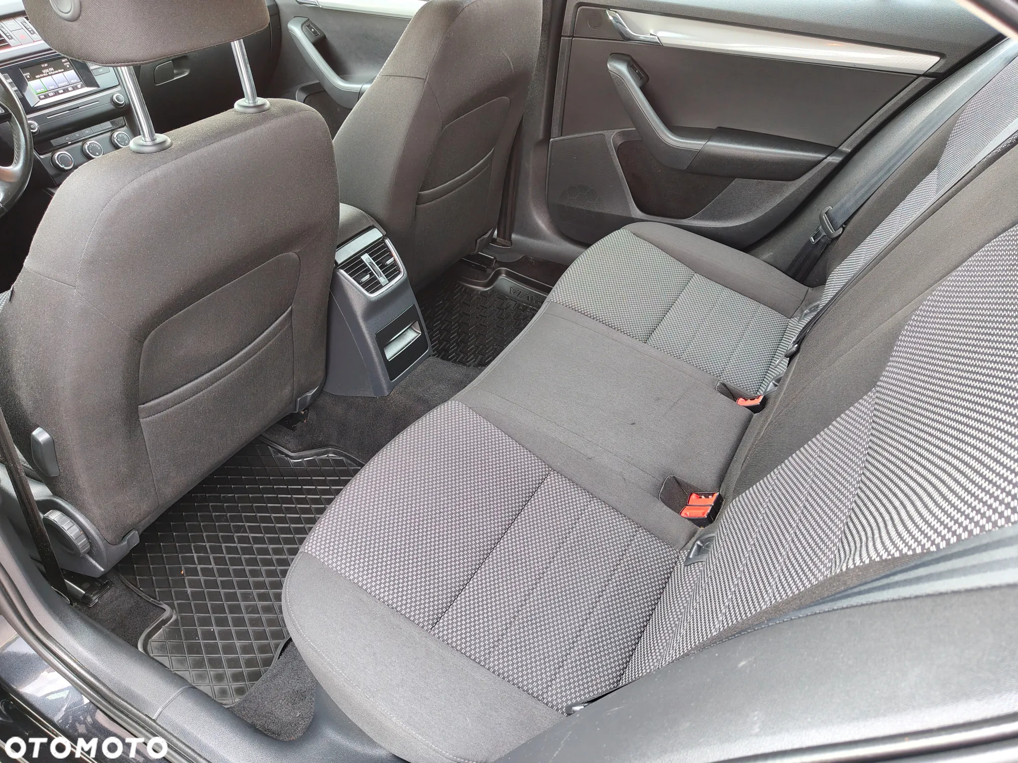 Skoda Octavia 1.2 TSI Ambition - 19