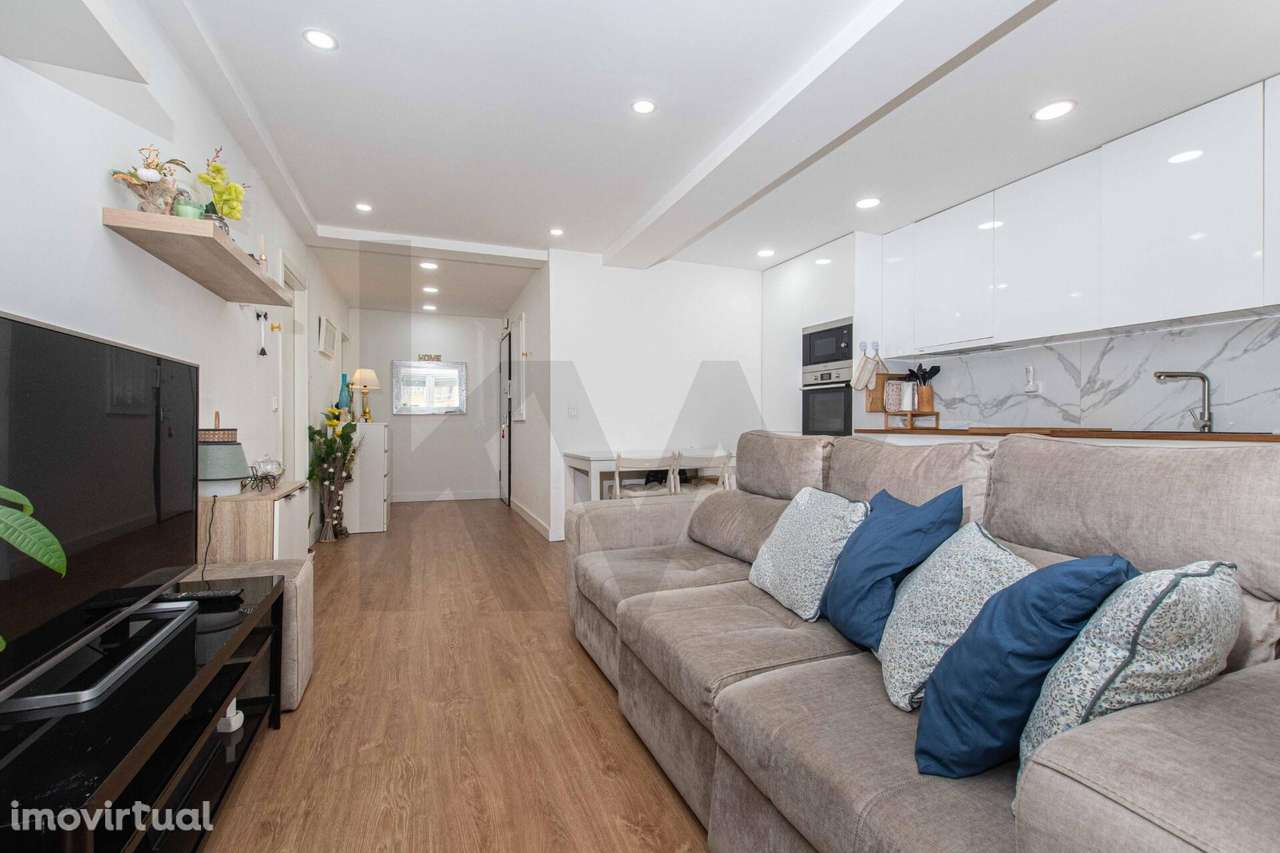 T1 Remodelado , Open Space, Elevador e Excelente Luz Natural - Grande imagem: 2/20