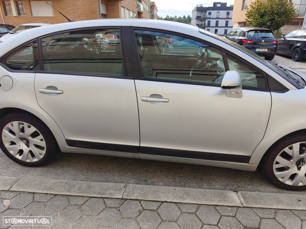 Citroën C4 1.4 16V SX - 3