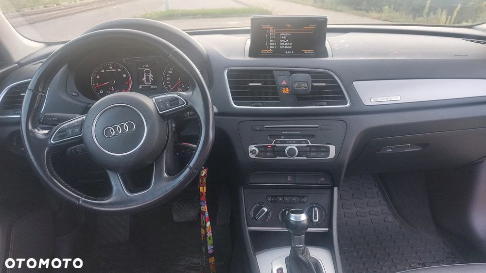 Audi Q3 2.0 TFSI Quattro Sport S tronic - 9