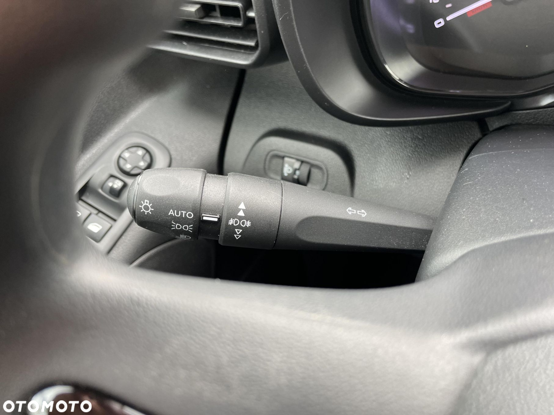 Toyota PROACE CITY - 22