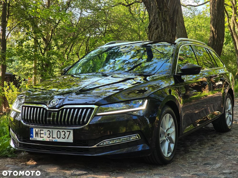 Skoda Superb 2.0 TDI SCR 4x4 Style DSG - 12