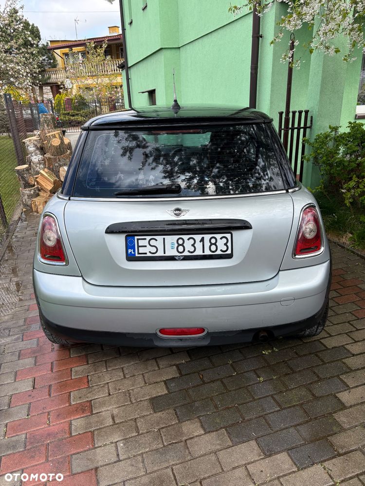 MINI ONE - 4