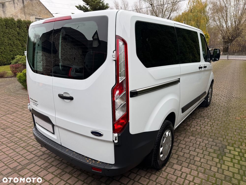 Ford Transit Custom 290 L1H1 Limited - 12