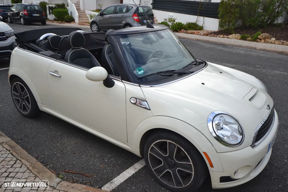MINI Cabrio Cooper S - 6