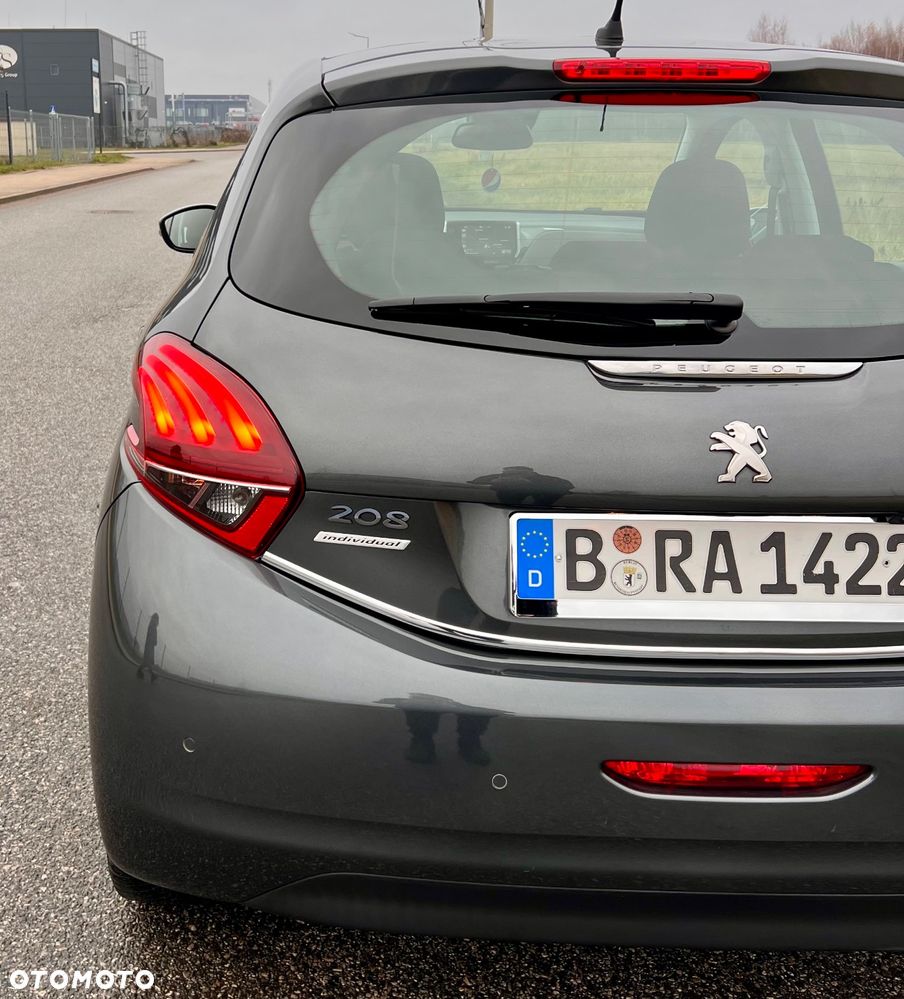Peugeot 208 82 PureTech Style - 38