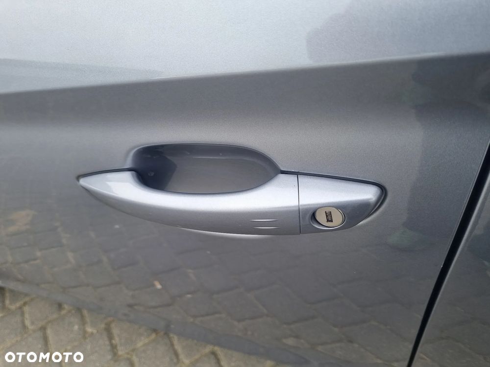 Opel Corsa 1.2 Direct Injection Turbo GS - 14
