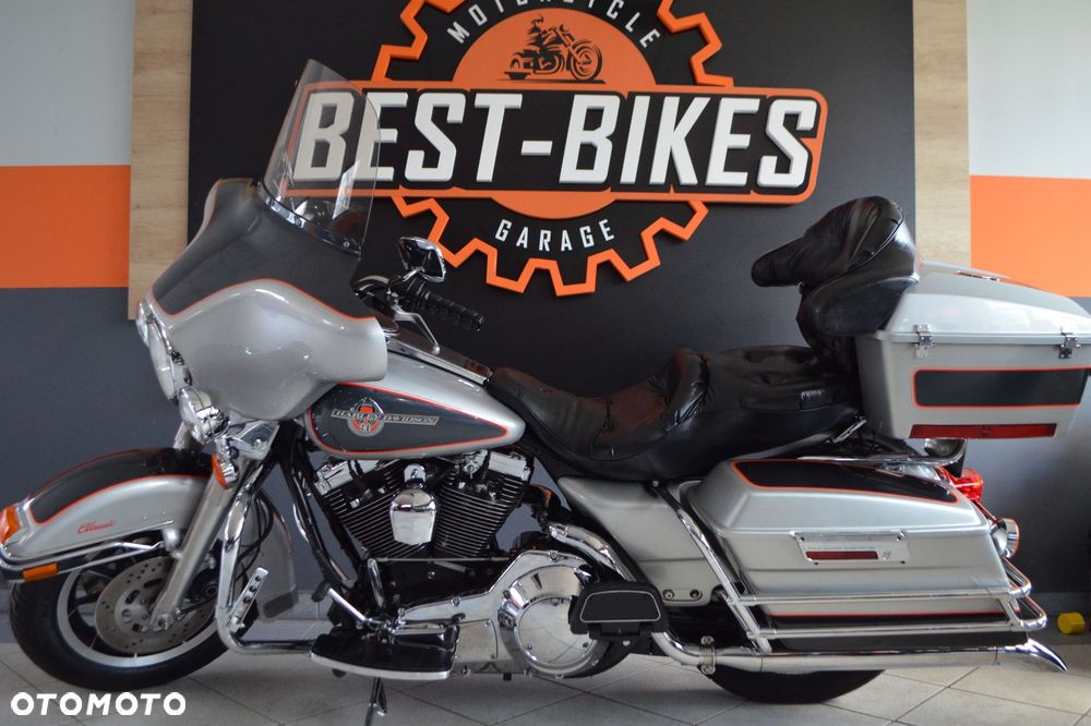 Harley-Davidson FLHT Electra Glide Standard - 17